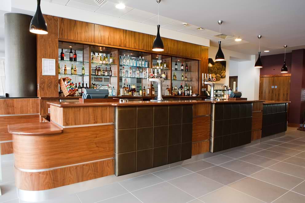 Jurys Inn Bradford - Bar