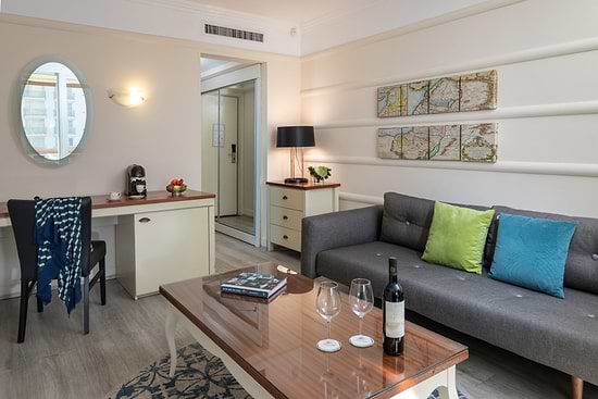 Herods Tel Aviv Hotel - Deluxe Suite