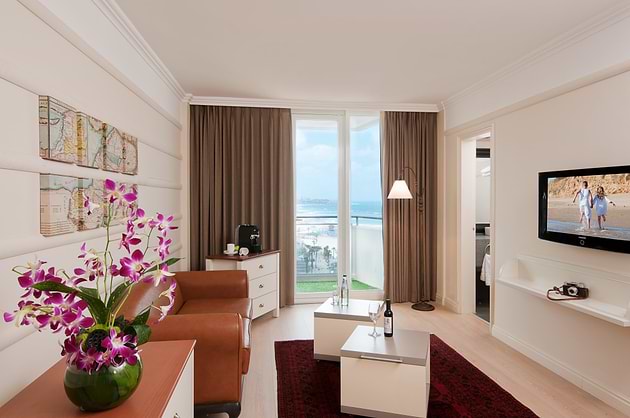 Herods Hotel Tel Aviv - Club Suite Tel Aviv