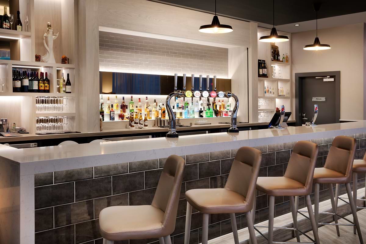 Jurys Inn London Watford - Bar