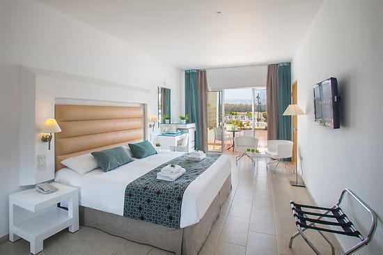 Leonardo Cypria Bay - Standard Room