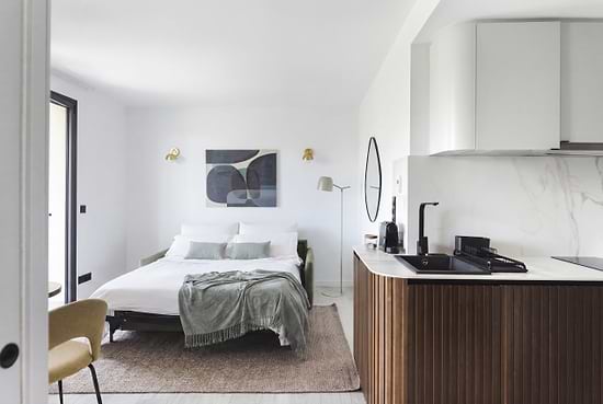 One Bedroom Apartment with Balcony - Sofa Bed