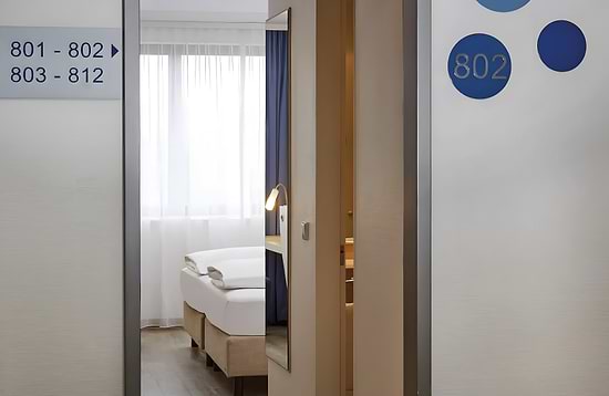 Leonardo Smart Hotel Berlin Alexanderplatz - Comfort Double Room