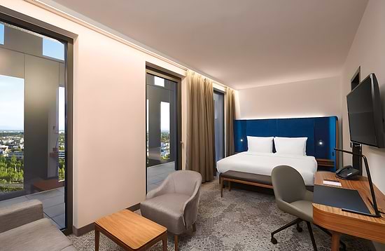 Leonardo Royal Hotel Munich Bavaria Towers - Junior Suite