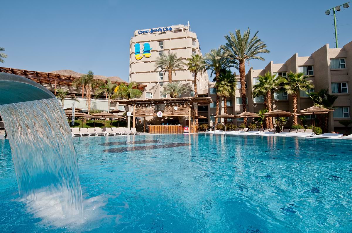 U Coral Beach Club Eilat Ultra All Inclusive - Бассейн
