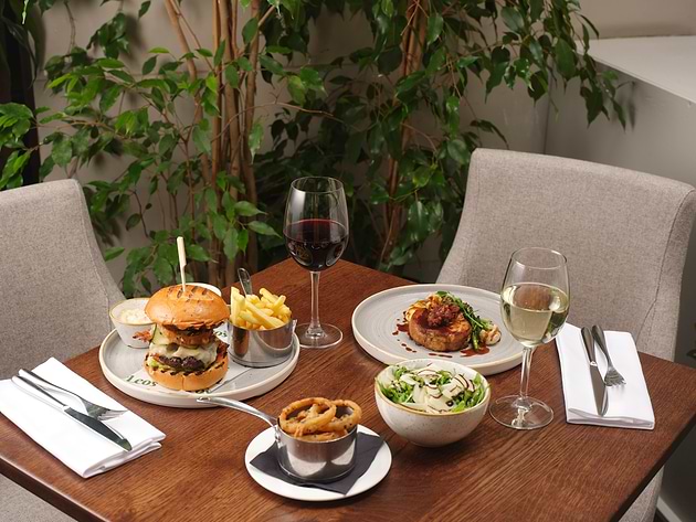 Leonardo Royal Hotel London Tower Bridge Essen und Trinken