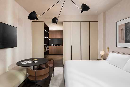 Family Apartment with Balcony - Bed
