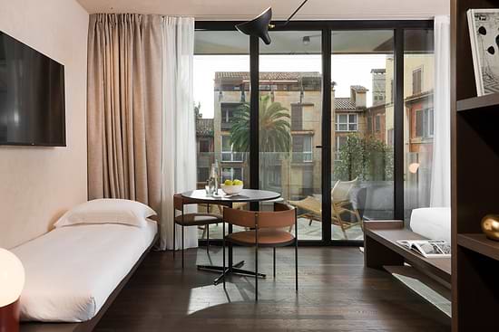 Studio with Balcony - Sofa Bed and Balcony