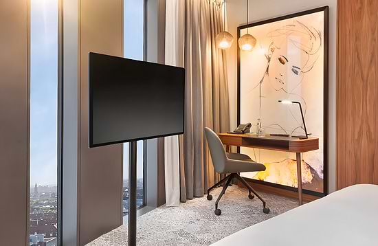 Leonardo Royal Hotel Munich Bavaria Towers - Deluxe Room