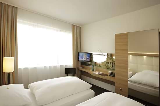 Hotel Berlin Alexanderplatz by Leonardo Hotels - Comfort Twin Room