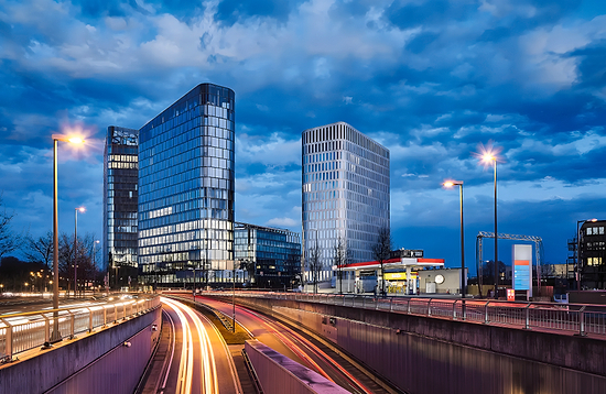 Leonardo Royal Hotel Munich Bavaria Towers - Exterior
