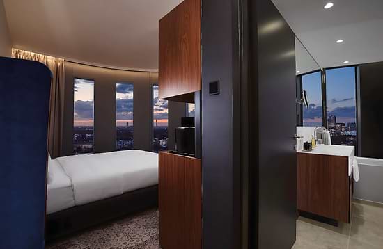 Leonardo Royal Hotel Munich Bavaria Towers - Deluxe Room
