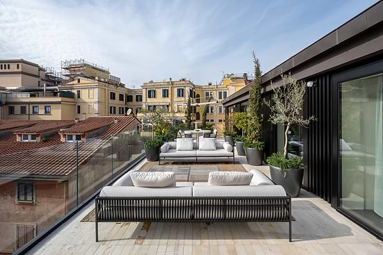 master Trevi - Terrace