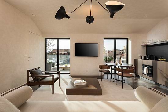 master Trevi - Living room