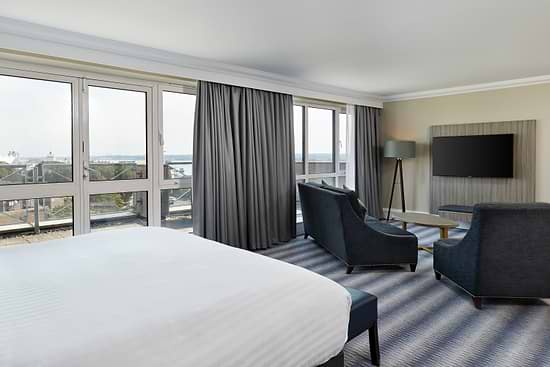 Leonardo Royal Southampton Grand Harbour - Suite