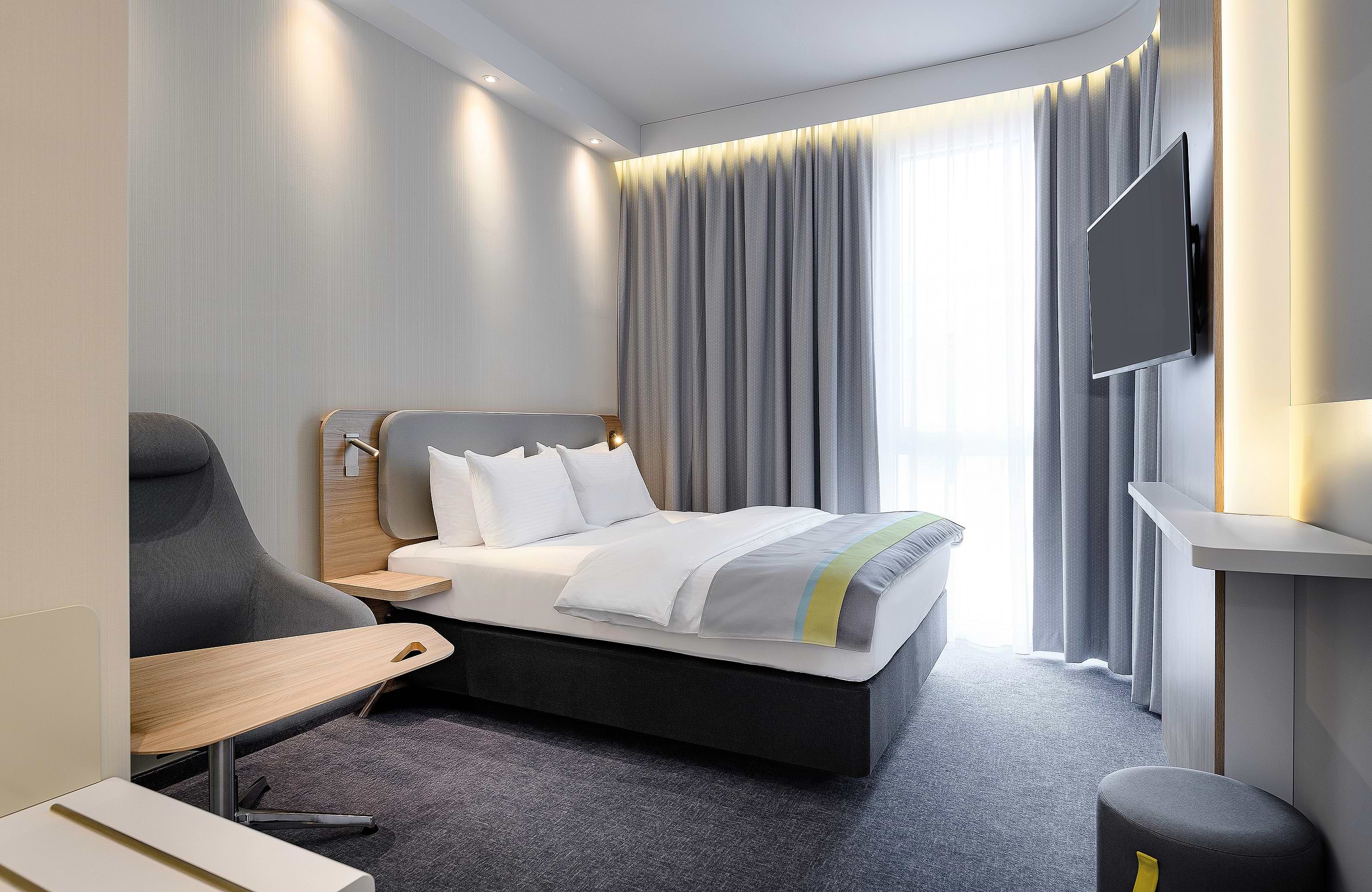 Leonardo Smart Hotel Regensburg - Standard Double Room