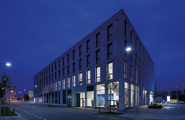 Leonardo Smart Hotel Regensburg - Exetrior