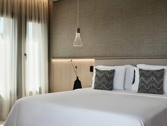 MERAVIA Leonardo Limited Edition - Room