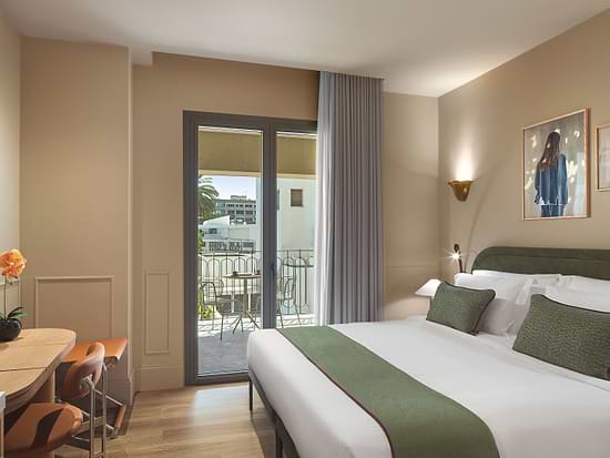 Leonardo Boutique Hotel Venetian Nicosia - Executive Room with Balcony