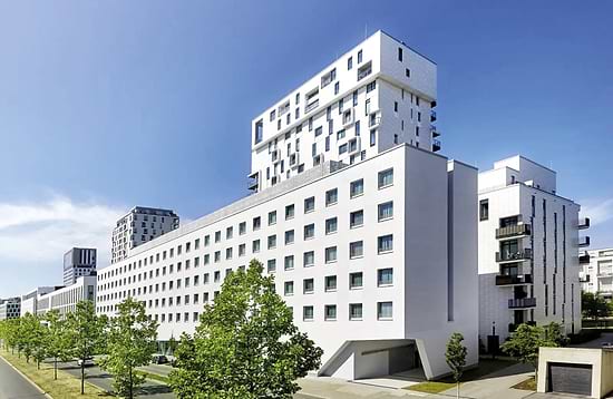Leonardo Smart Hotel Düsseldorf - Esterno
