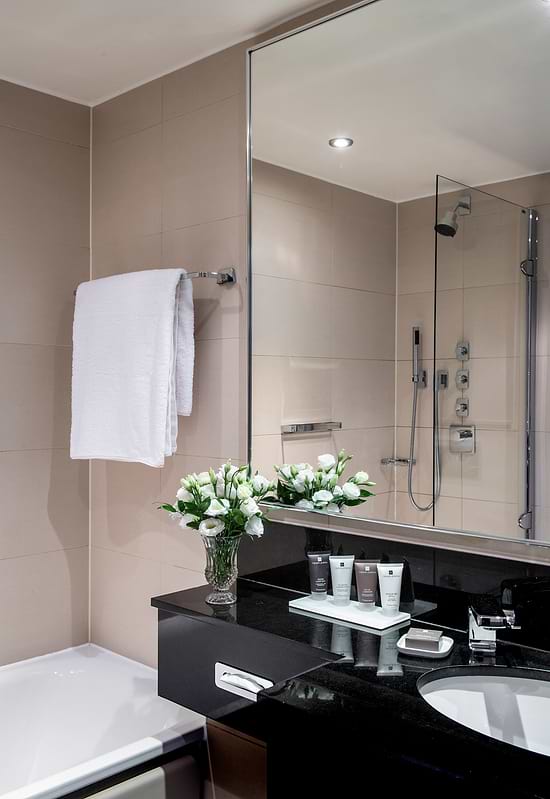 Leonardo Royal Hotel Bristol - Executive King Room