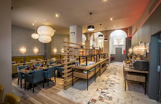 Leonardo Hotel Barcelona Las Ramblas - Ресторан завтрака