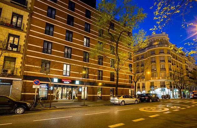Leonardo Boutique Hotel Madrid - Außenbereich
