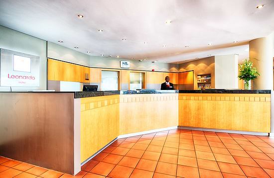 Leonardo Hotel Hamburg Airport - Front Office