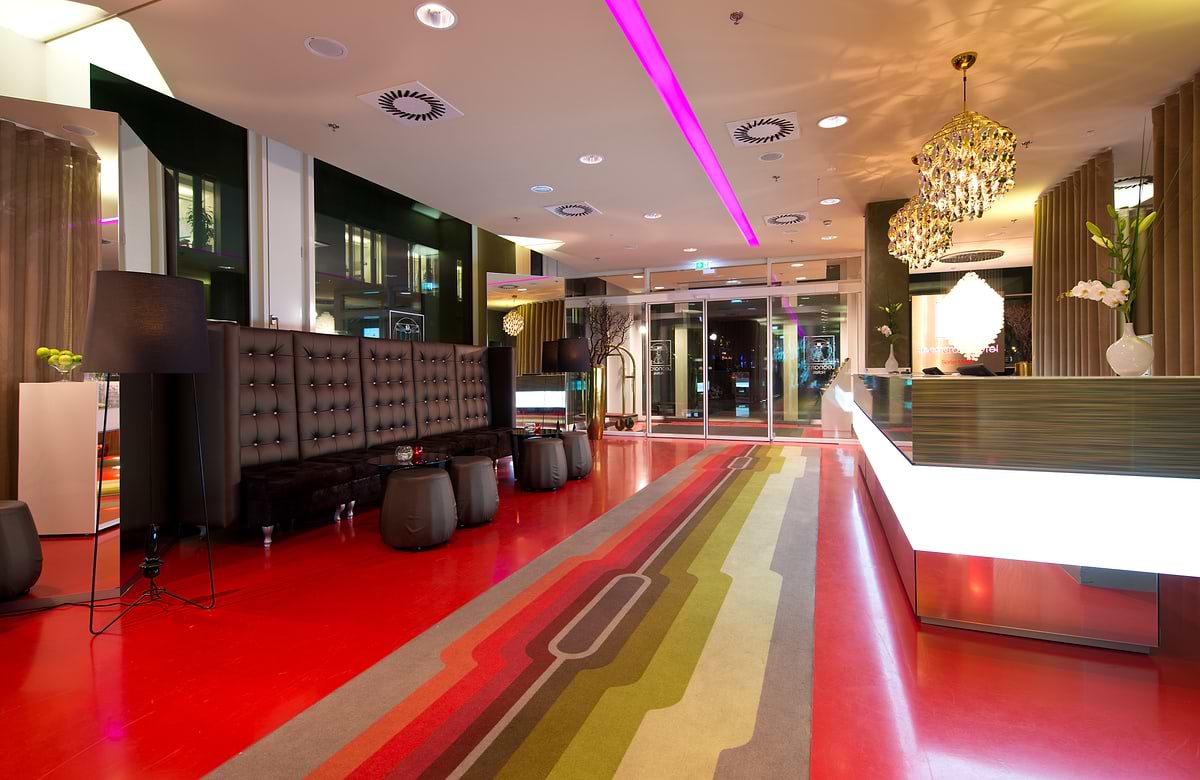 Leonardo Hotel Berlin Mitte - Lobby