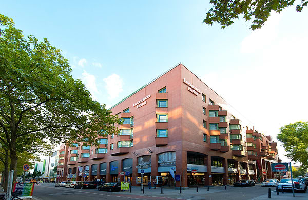 Leonardo Hotel Mannheim City Center - Buitenkant