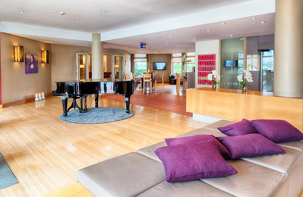 Leonardo Hotel Hamburg Airport - Lobby