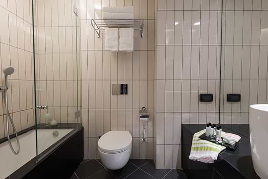 Leonardo Boutique Hotel Jerusalem - Executive Gartenzimmer mit Whirlpool