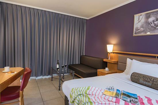Leonardo Club Hotel Eilat - All Inclusive - Superior Zimmer