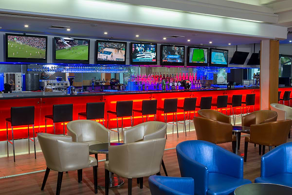Leonardo Privilege Hotel Eilat - All Inclusive - Bar