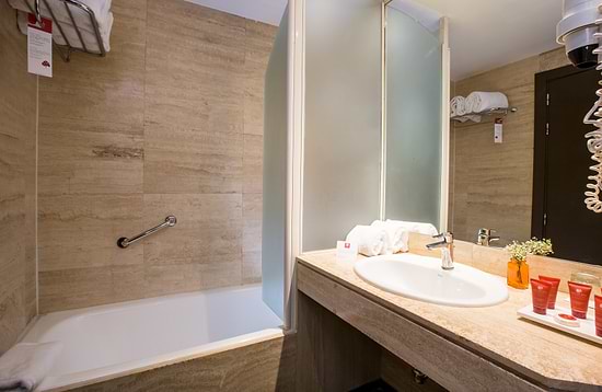 Leonardo Hotel Madrid City Center - Bagno