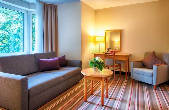 Leonardo Hotel Hamburg Airport - Junior Suite