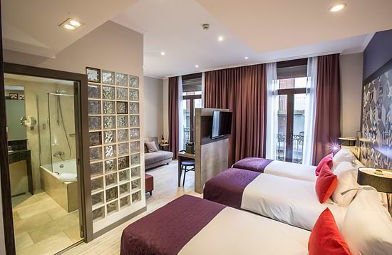 Leonardo Hotel Barcelona Las Ramblas - Номер Deluxe
