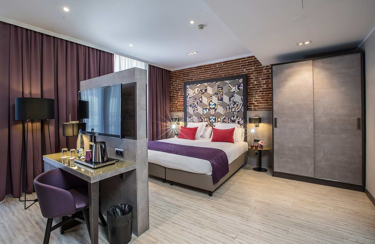 Leonardo Hotel Barcelona Las Ramblas - Habitación Deluxe