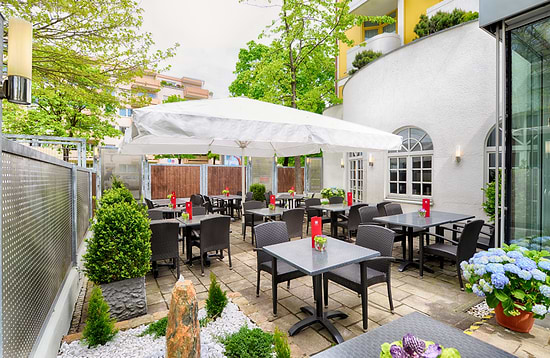 Leonardo Hotel & Residenz München -Terrace