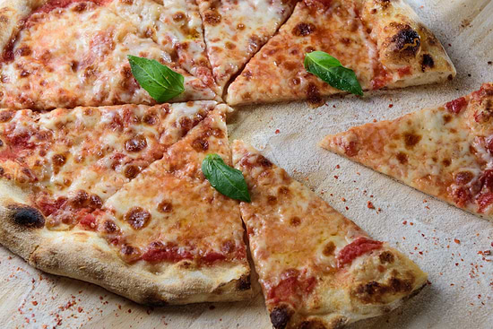 U Coral Beach Club Eilat Ultra All Inclusive - Die Pizzas von U Eataly
