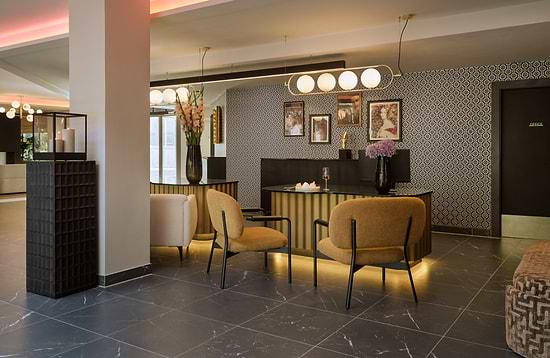 Badischer Hof - Leonardo Limited Edition - Front Office