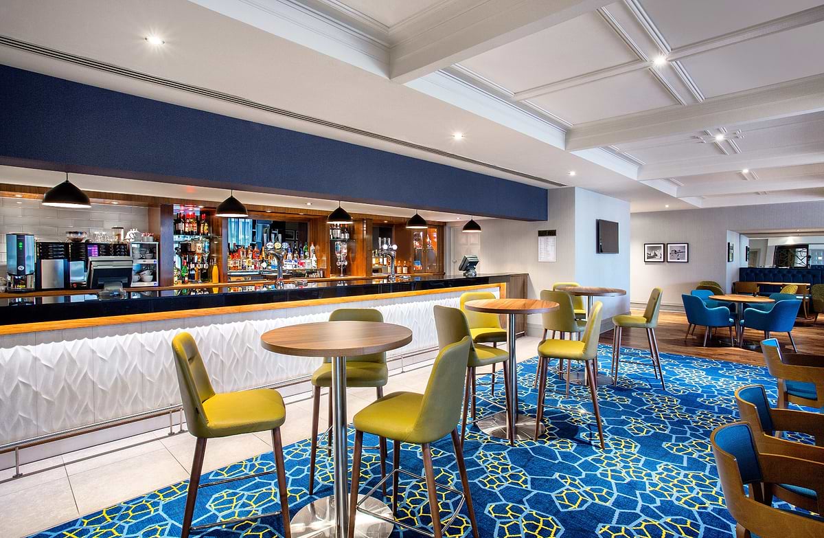 Leonardo Hotel and Conference Venue Aberdeen Airport - Бар