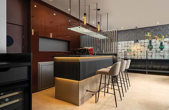 Leonardo Hotel Bucharest City Center - Бар
