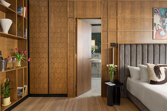 Bazaar Hotel- Deluxe Room