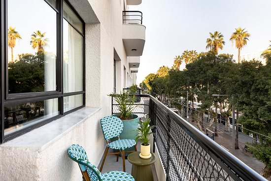 Bazaar Hotel- Deluxe Balcony Room