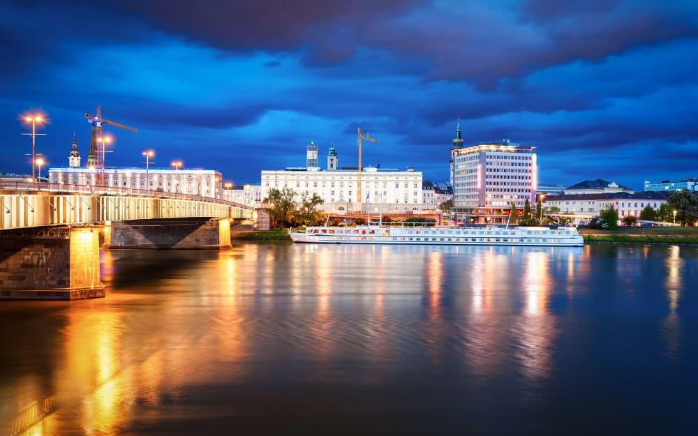 Danube Promenade in Linz
