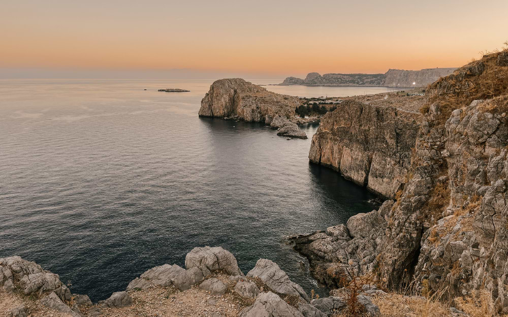 visit rhodes in spring