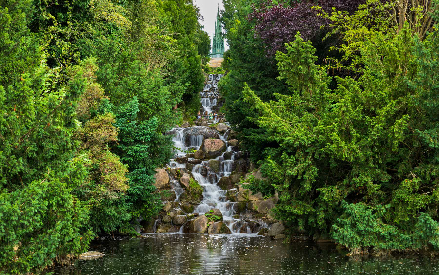 Lush greenery and walking paths in Victoria Park, Berlin