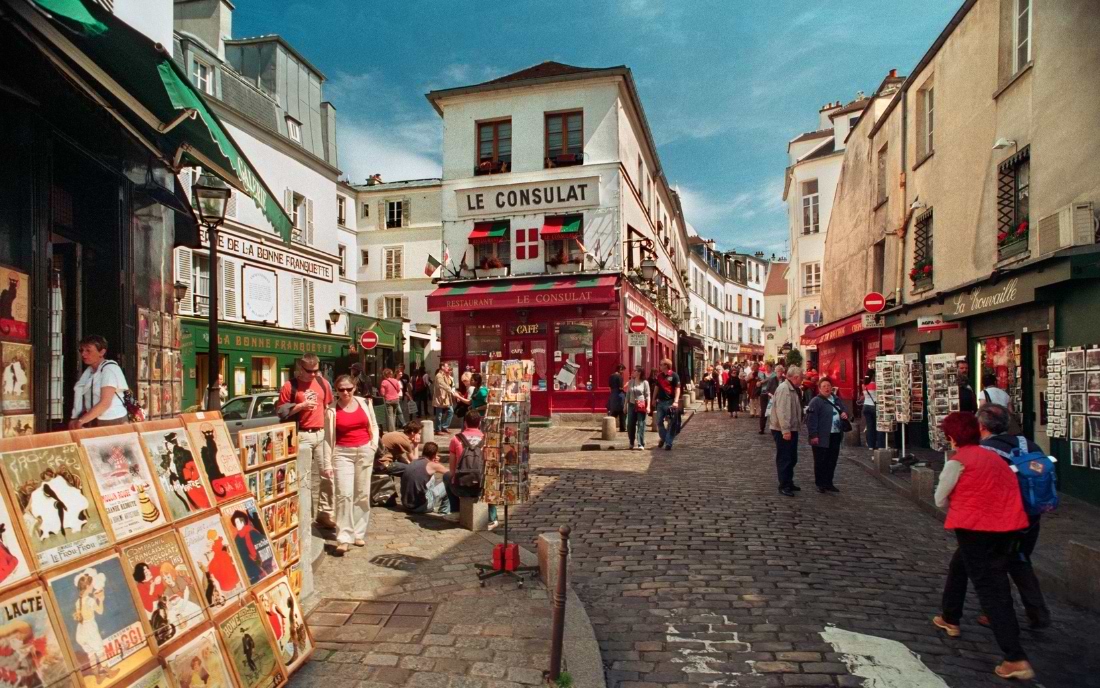 Montmartre Flea Market (Rue Riquet)
