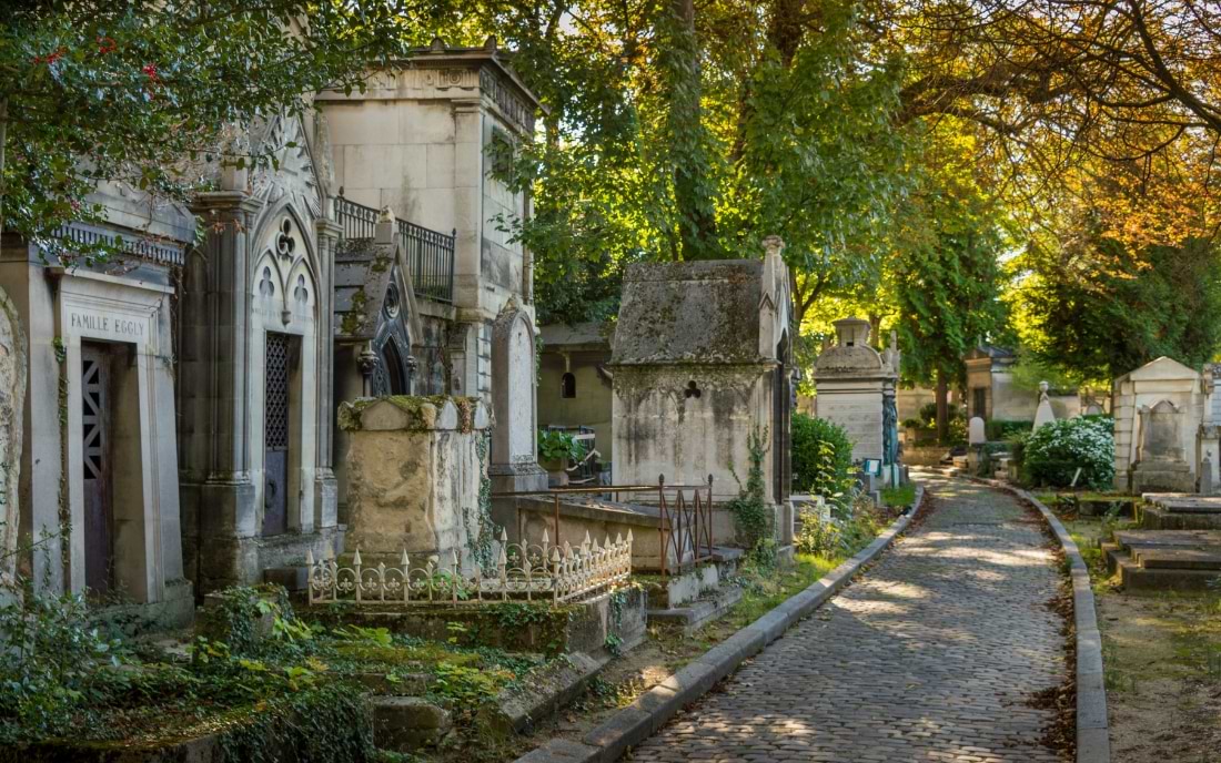 Père Lachaise Cemetery
